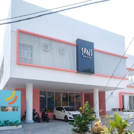 Sans Hotel Aurum Majapahit Semarang Luaran gambar