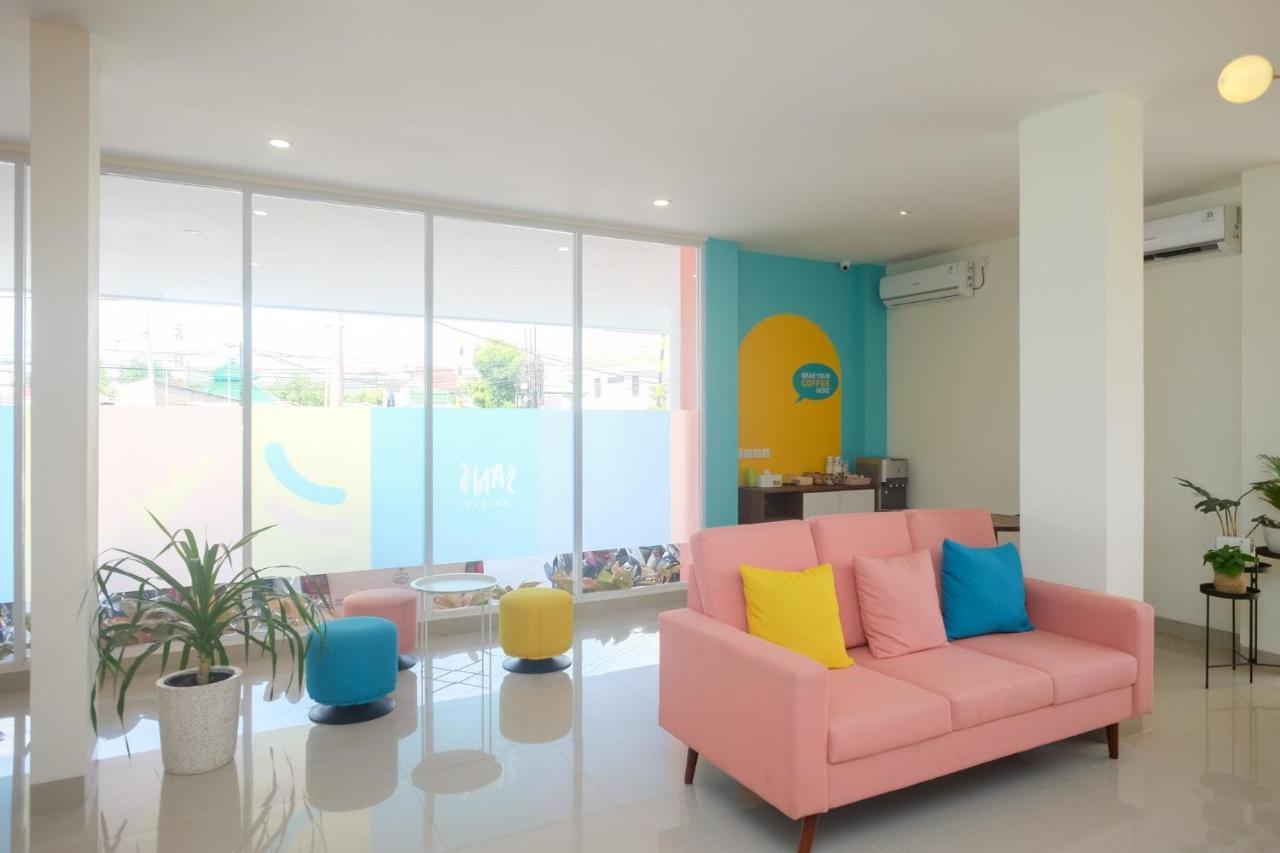 Sans Hotel Aurum Majapahit Semarang Luaran gambar